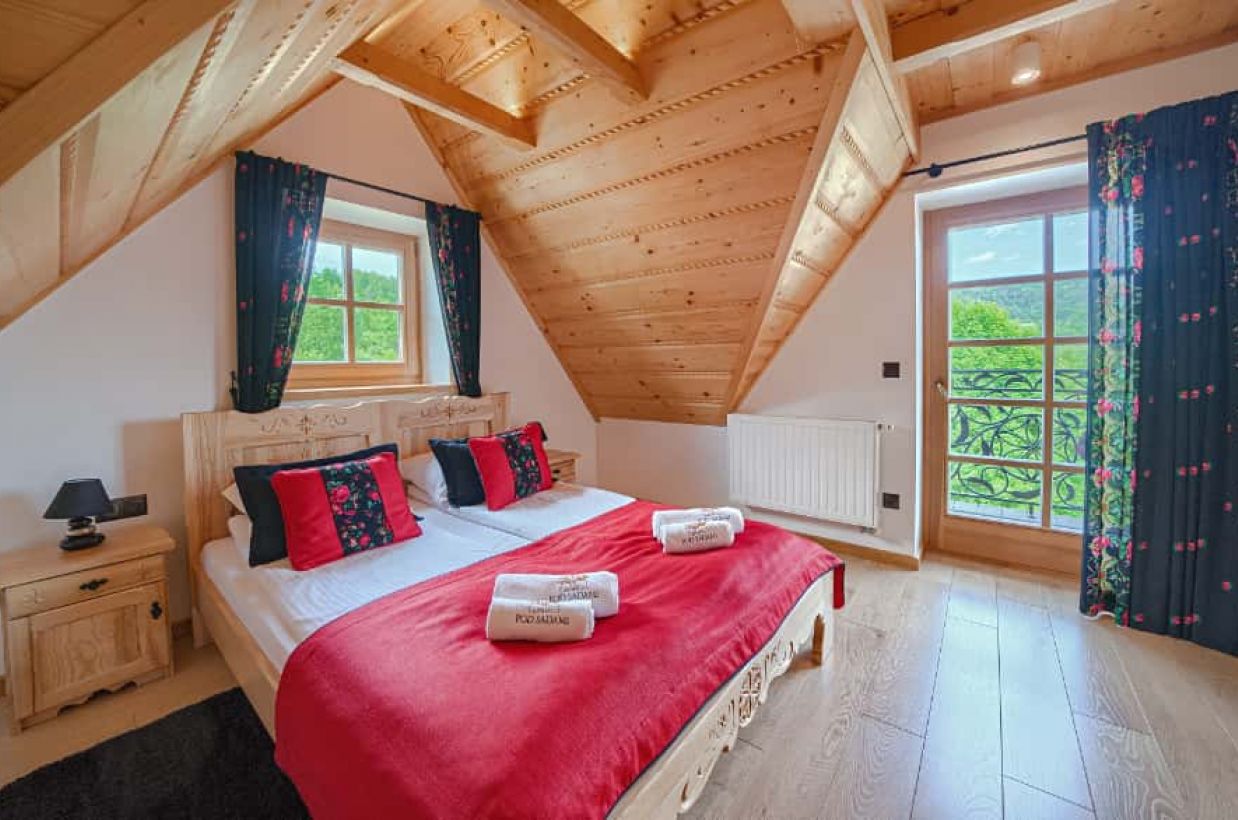 home_l_03-239ba59d Home