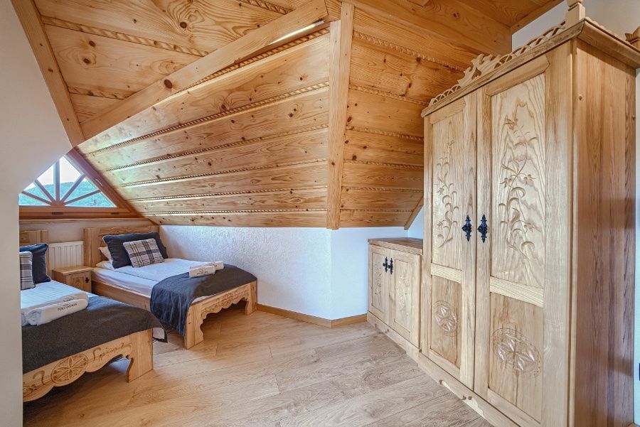 r15-27c3c39b Galeria